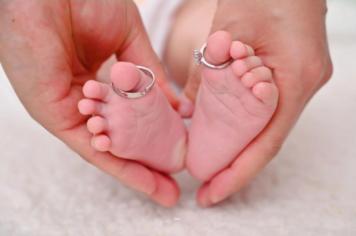 敦煌宝宝发烧退不下去